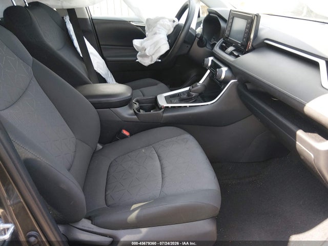 Продажа на аукционе авто 2021 Toyota Rav4 Xle, vin: 2T3P1RFV0MC146436, номер лота: 45679360