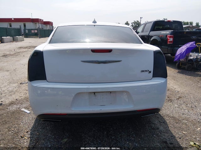 Aukcja sprzedaży 2016 Chrysler 300 300s Alloy Edition, vin: 2C3CCABG3GH269429, numer aukcji: 45679380