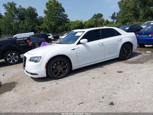 Aukcja sprzedaży 2016 Chrysler 300 300s Alloy Edition, vin: 2C3CCABG3GH269429, numer aukcji: 45679380