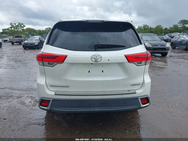 2018 Toyota Highlander Limited Platinum მანქანა იყიდება აუქციონზე, vin: 5TDYZRFHXJS265923, აუქციონის ნომერი: 45679381