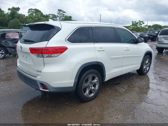 2018 Toyota Highlander Limited Platinum მანქანა იყიდება აუქციონზე, vin: 5TDYZRFHXJS265923, აუქციონის ნომერი: 45679381