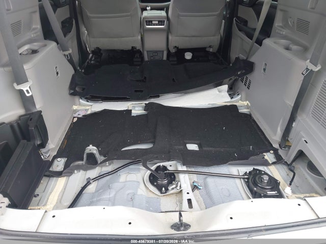 2018 Toyota Highlander Limited Platinum მანქანა იყიდება აუქციონზე, vin: 5TDYZRFHXJS265923, აუქციონის ნომერი: 45679381