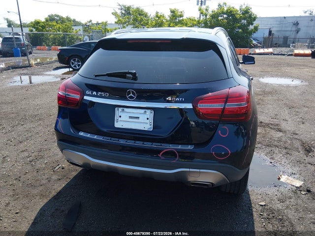 45679390 :رقم المزاد ، WDCTG4GB9JJ430414 vin ، 2018 Mercedes-benz Gla 250 4matic مزاد بيع