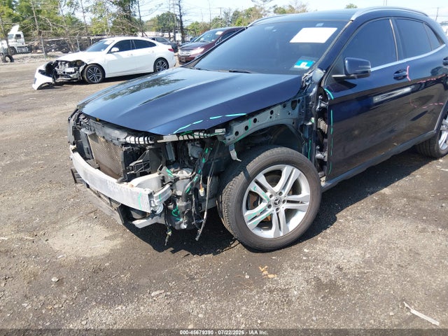 45679390 :رقم المزاد ، WDCTG4GB9JJ430414 vin ، 2018 Mercedes-benz Gla 250 4matic مزاد بيع