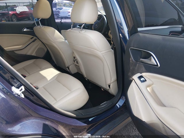 45679390 :رقم المزاد ، WDCTG4GB9JJ430414 vin ، 2018 Mercedes-benz Gla 250 4matic مزاد بيع