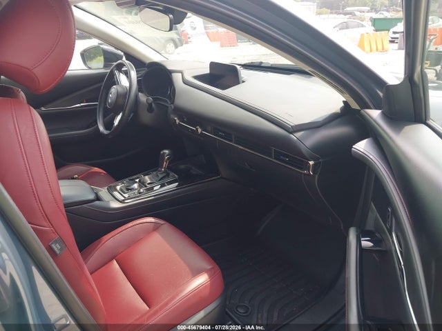 45679404 :رقم المزاد ، 3MVDMBCM6PM500380 vin ، 2023 Mazda Cx-30 2.5 S Carbon Edition مزاد بيع