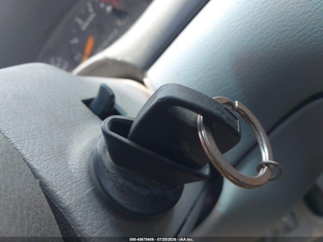 45679406 :رقم المزاد ، 1FAFP4048WF121127 vin ، 1998 Ford Mustang مزاد بيع