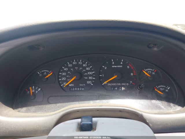 45679406 :رقم المزاد ، 1FAFP4048WF121127 vin ، 1998 Ford Mustang مزاد بيع