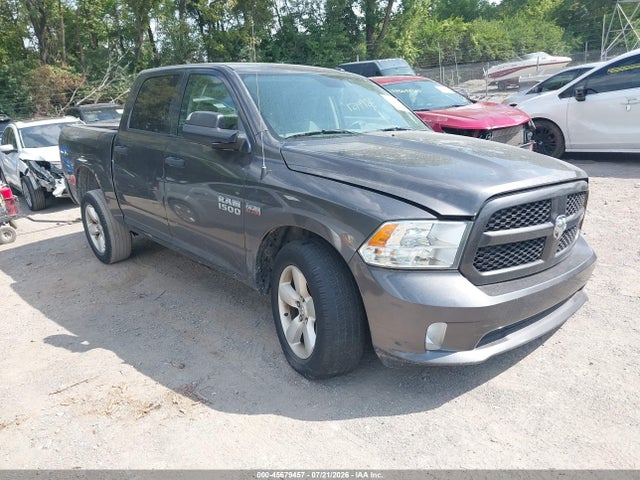 45679457 :رقم المزاد ، 3C6RR7KTXFG700410 vin ، 2015 Ram 1500 Express مزاد بيع