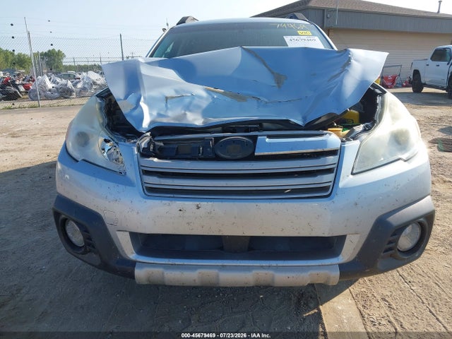 Продажа на аукционе авто 2014 Subaru Outback 2.5i Limited, vin: 4S4BRCLC0E3281515, номер лота: 45679469