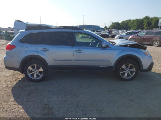 Продажа на аукционе авто 2014 Subaru Outback 2.5i Limited, vin: 4S4BRCLC0E3281515, номер лота: 45679469