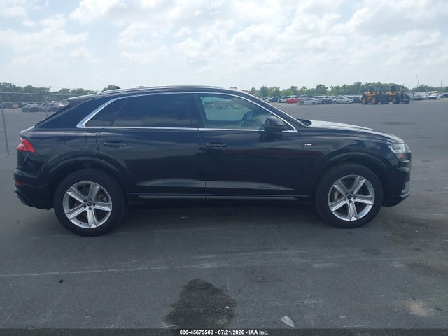 2021 Audi Q8 55 Progressiv მანქანა იყიდება აუქციონზე, vin: WA1DVAF12MD014175, აუქციონის ნომერი: 45679509