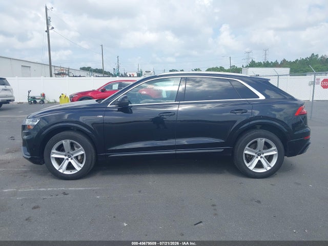 2021 Audi Q8 55 Progressiv მანქანა იყიდება აუქციონზე, vin: WA1DVAF12MD014175, აუქციონის ნომერი: 45679509