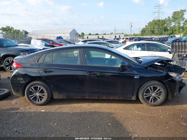 Продажа на аукционе авто 2017 Hyundai Ioniq Hybrid Blue, vin: KMHC65LC4HU022467, номер лота: 45679529
