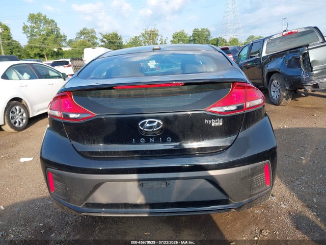 Продажа на аукционе авто 2017 Hyundai Ioniq Hybrid Blue, vin: KMHC65LC4HU022467, номер лота: 45679529