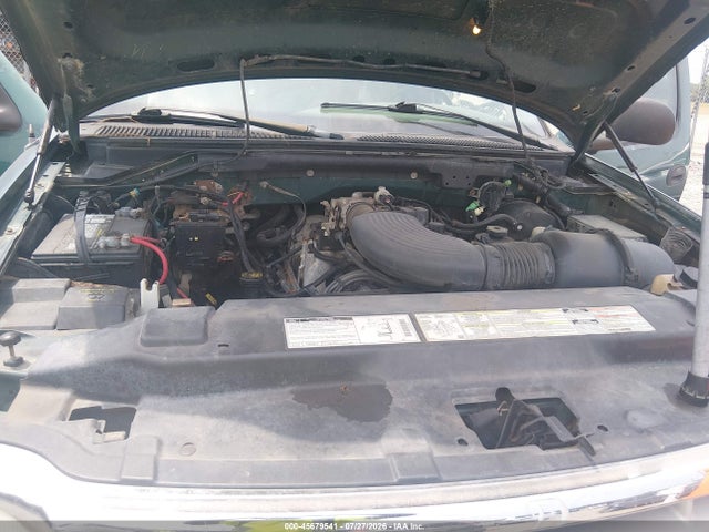 45679541 :رقم المزاد ، 1FTRX07W7YKA15186 vin ، 2000 Ford F-150 Lariat/xl/xlt مزاد بيع
