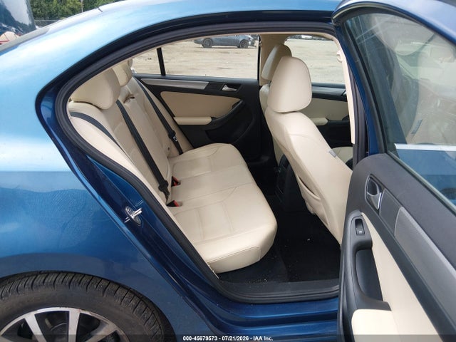 2017 Volkswagen Jetta 1.4t Se მანქანა იყიდება აუქციონზე, vin: 3VWB67AJ0HM286106, აუქციონის ნომერი: 45679573