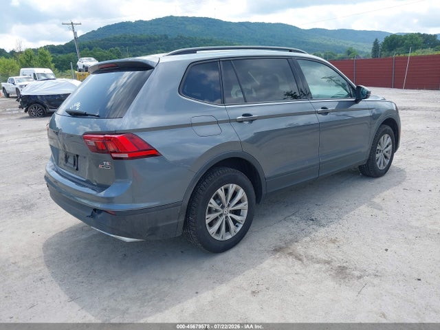 45679578 :رقم المزاد ، 3VV0B7AX4JM044145 vin ، 2018 Volkswagen Tiguan 2.0t S مزاد بيع