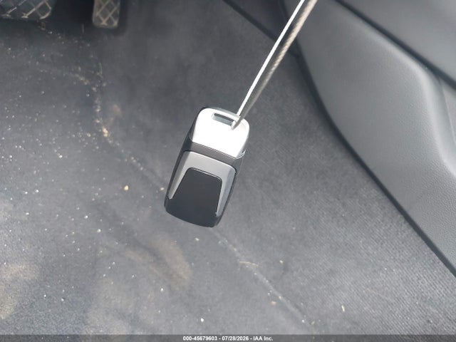 Aukcja sprzedaży 2019 Audi A4 45 Premium, vin: WAUENAF40KA035459, numer aukcji: 45679603