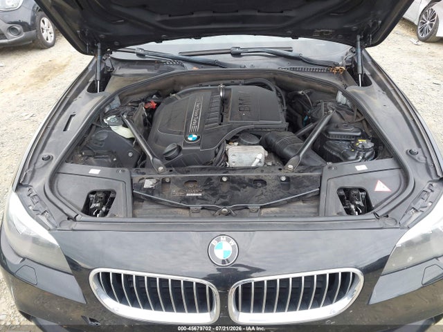 BMW 535i Xdrive 2014 WBA5B3C51ED538518 Image 10