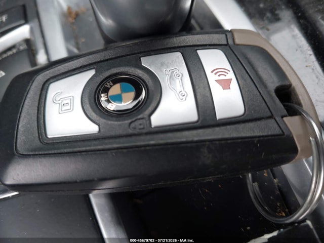 BMW 535i Xdrive 2014 WBA5B3C51ED538518 Image 11