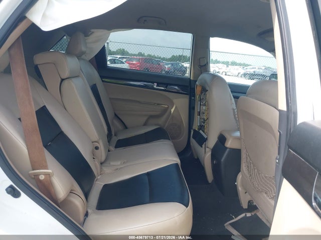 Продаж на аукціоні авто 2012 Kia Sorento Lx, vin: 5XYKT3A15CG306943, номер лоту: 45679713