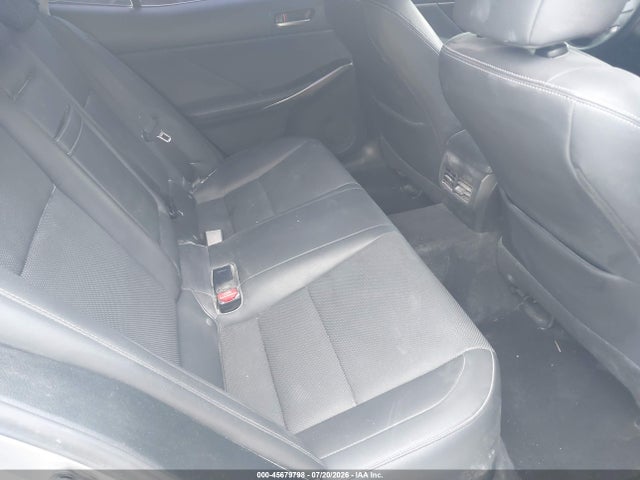 45679798 :رقم المزاد ، JTHBA1D21H5043234 vin ، 2017 Lexus Is 200t مزاد بيع