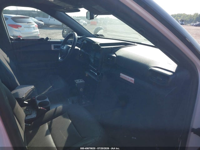 Ford Police Interceptor Utility 2020 1FM5K8AWXLGA19292 Image 5