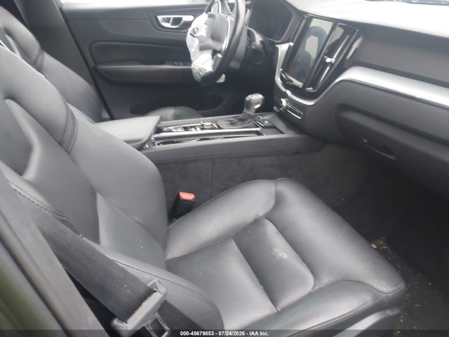 Aukcja sprzedaży 2019 Volvo Xc60 T5 Momentum, vin: LYV102DK8KB187974, numer aukcji: 45679853
