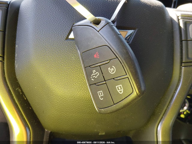 2025 Chevrolet Silverado 1500 4wd  Short Bed High Country მანქანა იყიდება აუქციონზე, vin: 1GCUKJEL4SZ178013, აუქციონის ნომერი: 45679855