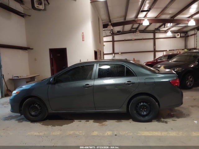 Продаж на аукціоні авто 2010 Toyota Corolla Le, vin: 2T1BU4EE7AC498438, номер лоту: 45679873