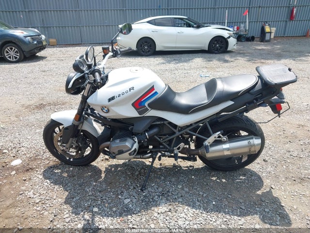 BMW R1200 R 2014 WB1049000EZX97777 Image 13