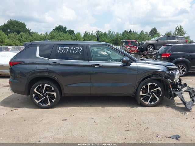2024 Mitsubishi Outlander Se 2.5 2wd/se Black Edition S-awc/se Black Edition W/pano Roof S-awc მანქანა იყიდება აუქციონზე, vin: JA4J3VA81RZ068761, აუქციონის ნომერი: 45679972