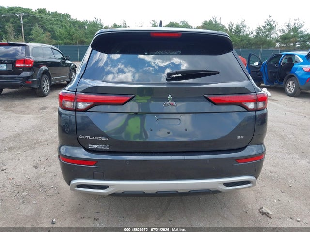 2024 Mitsubishi Outlander Se 2.5 2wd/se Black Edition S-awc/se Black Edition W/pano Roof S-awc მანქანა იყიდება აუქციონზე, vin: JA4J3VA81RZ068761, აუქციონის ნომერი: 45679972