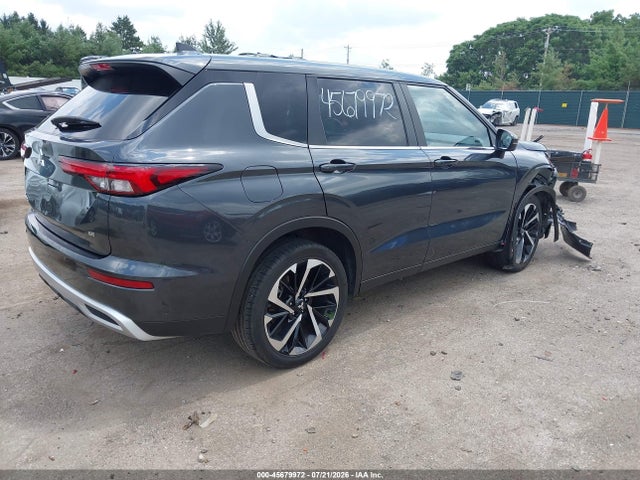 2024 Mitsubishi Outlander Se 2.5 2wd/se Black Edition S-awc/se Black Edition W/pano Roof S-awc მანქანა იყიდება აუქციონზე, vin: JA4J3VA81RZ068761, აუქციონის ნომერი: 45679972