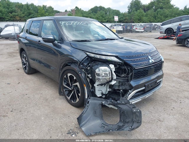 2024 Mitsubishi Outlander Se 2.5 2wd/se Black Edition S-awc/se Black Edition W/pano Roof S-awc მანქანა იყიდება აუქციონზე, vin: JA4J3VA81RZ068761, აუქციონის ნომერი: 45679972