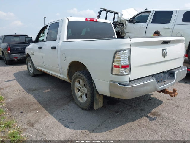 45679994 :رقم المزاد ، 1C6RR7KG7HS641024 vin ، 2017 Ram 1500 St مزاد بيع