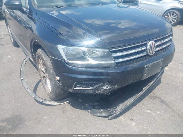2018 Volkswagen Tiguan 2.0t Se/2.0t Sel მანქანა იყიდება აუქციონზე, vin: 3VV3B7AXXJM067720, აუქციონის ნომერი: 45680002