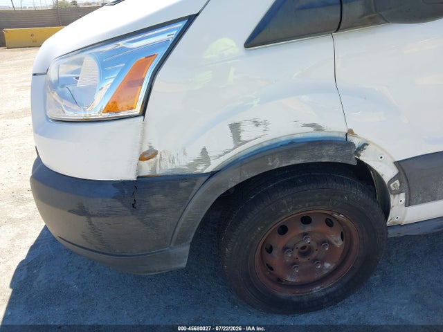 Ford Transit-250 2019 1FTYR2YM4KKA29469 Image 18