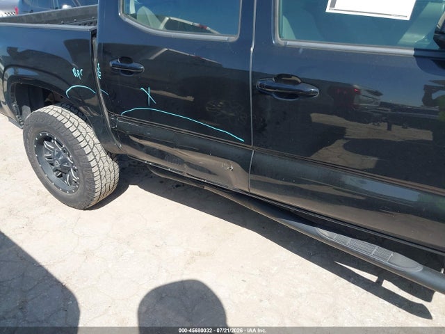 Toyota Tacoma Sr 2018 5TFAX5GN2JX116825 Image 17