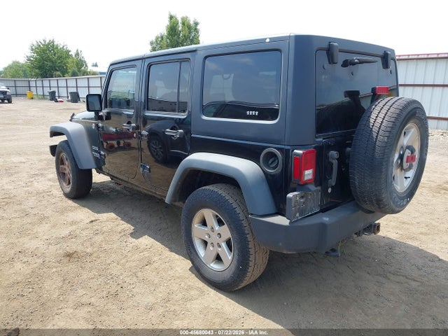 1C4BJWDG2FL521261 Jeep Wrangler Unlimited Sport