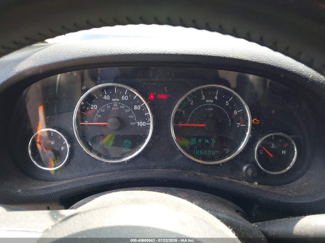 45680043 :رقم المزاد ، 1C4BJWDG2FL521261 vin ، 2015 Jeep Wrangler Unlimited Sport مزاد بيع
