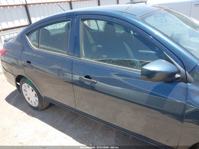 Продажа на аукционе авто 2016 Nissan Versa 1.6 S+, vin: 3N1CN7APXGL899680, номер лота: 45680044