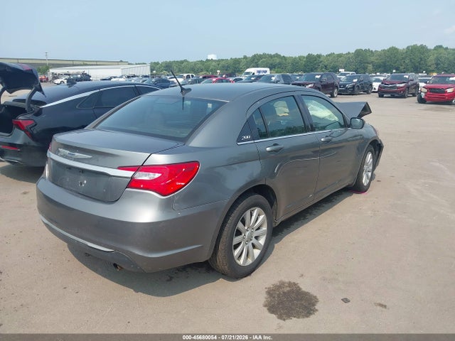 45680054 :رقم المزاد ، 1C3CCBBB6DN580396 vin ، 2013 Chrysler 200 Touring مزاد بيع