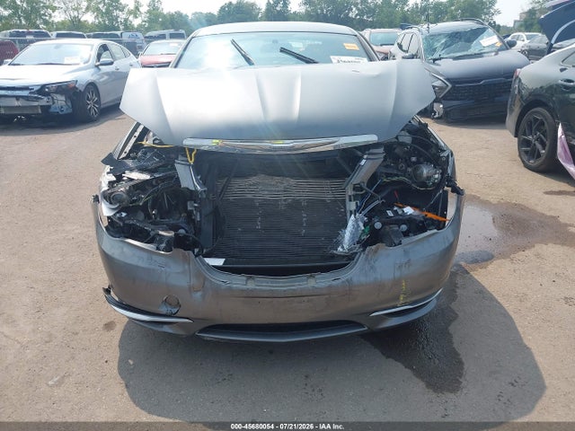 45680054 :رقم المزاد ، 1C3CCBBB6DN580396 vin ، 2013 Chrysler 200 Touring مزاد بيع