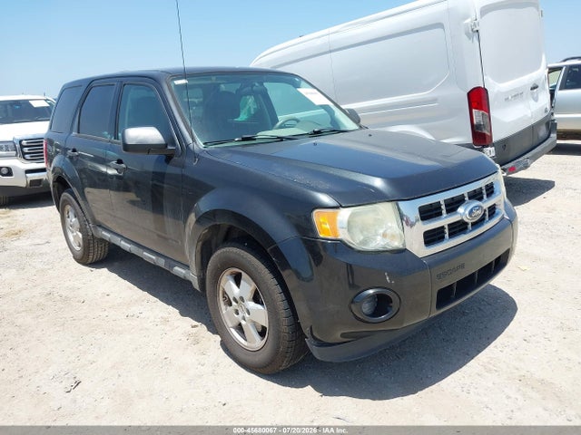 Продаж на аукціоні авто 2011 Ford Escape Xls, vin: 1FMCU0C72BKA45213, номер лоту: 45680067