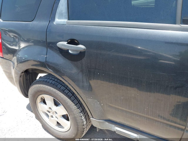 2011 Ford Escape Xls მანქანა იყიდება აუქციონზე, vin: 1FMCU0C72BKA45213, აუქციონის ნომერი: 45680067