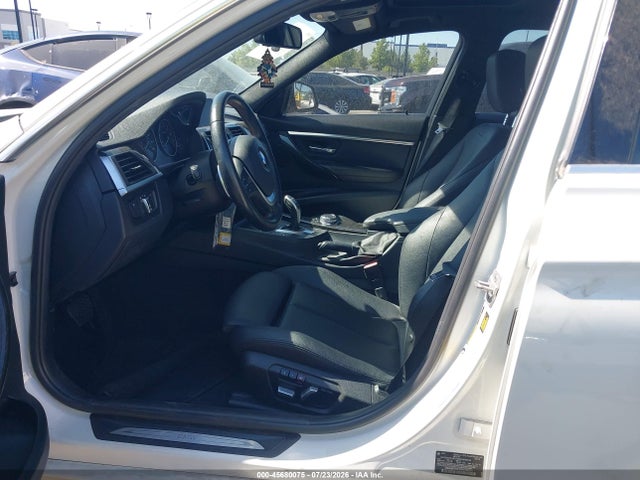 Продажа на аукционе авто 2017 Bmw 3 Series 330i, vin: WBA8B9G53HNU49624, номер лота: 45680075