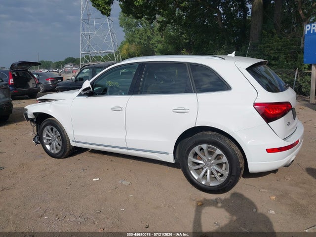 Продаж на аукціоні авто 2017 Audi Q5 2.0t Premium, vin: WA1C2AFP6HA094886, номер лоту: 45680078
