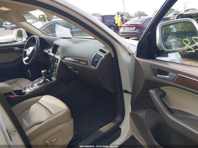 Продаж на аукціоні авто 2017 Audi Q5 2.0t Premium, vin: WA1C2AFP6HA094886, номер лоту: 45680078